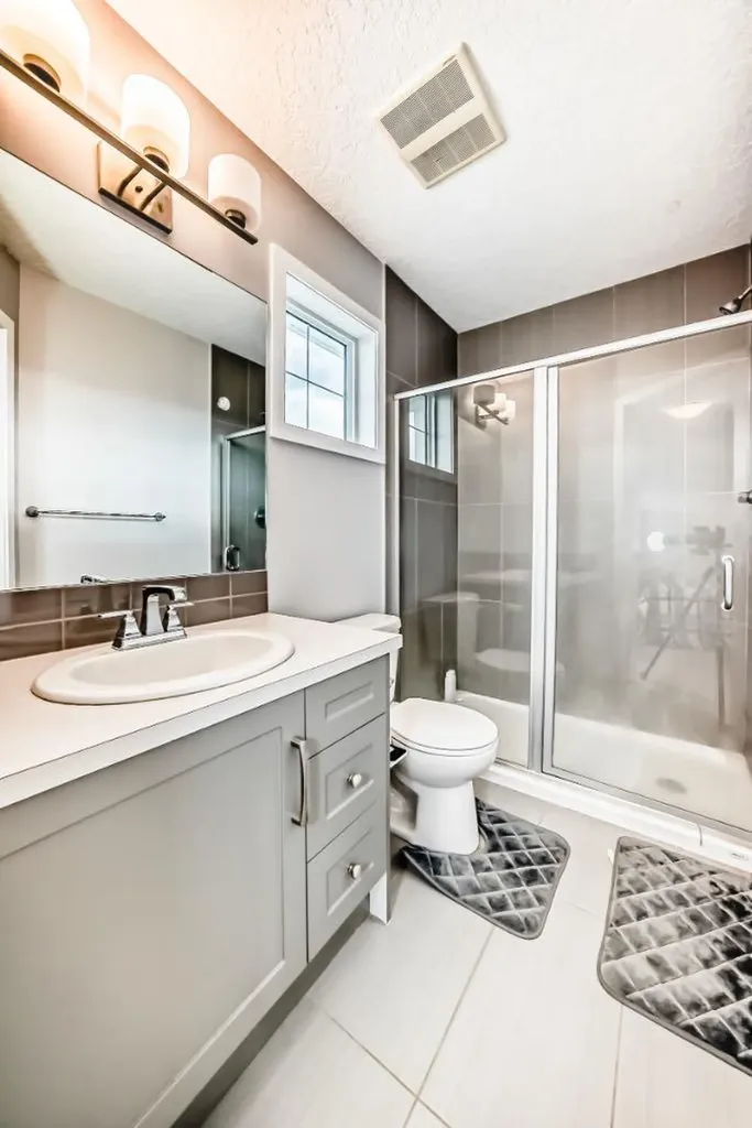 1834 Baywater Drive SW Airdrie AB T4B0B3
