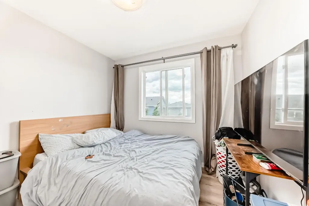 1834 Baywater Drive SW Airdrie AB T4B0B3