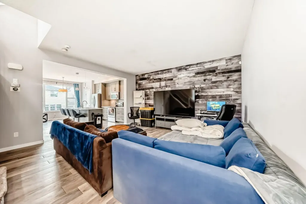 1834 Baywater Drive SW Airdrie AB T4B0B3