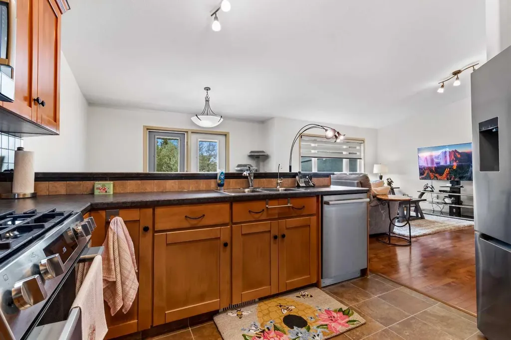 4721 58 Avenue Rimbey AB T0C 2J0