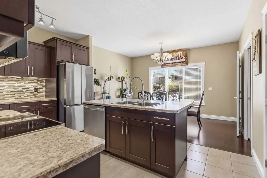 300 Sparrow Hawk Drive Fort Mcmurray AB T9K0Y6