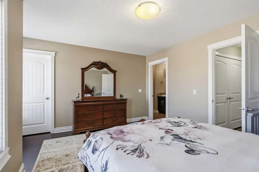 300 Sparrow Hawk Drive Fort Mcmurray AB T9K0Y6