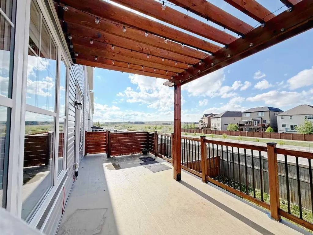 285 Windrow Crescent SW Airdrie AB T4B 4K2