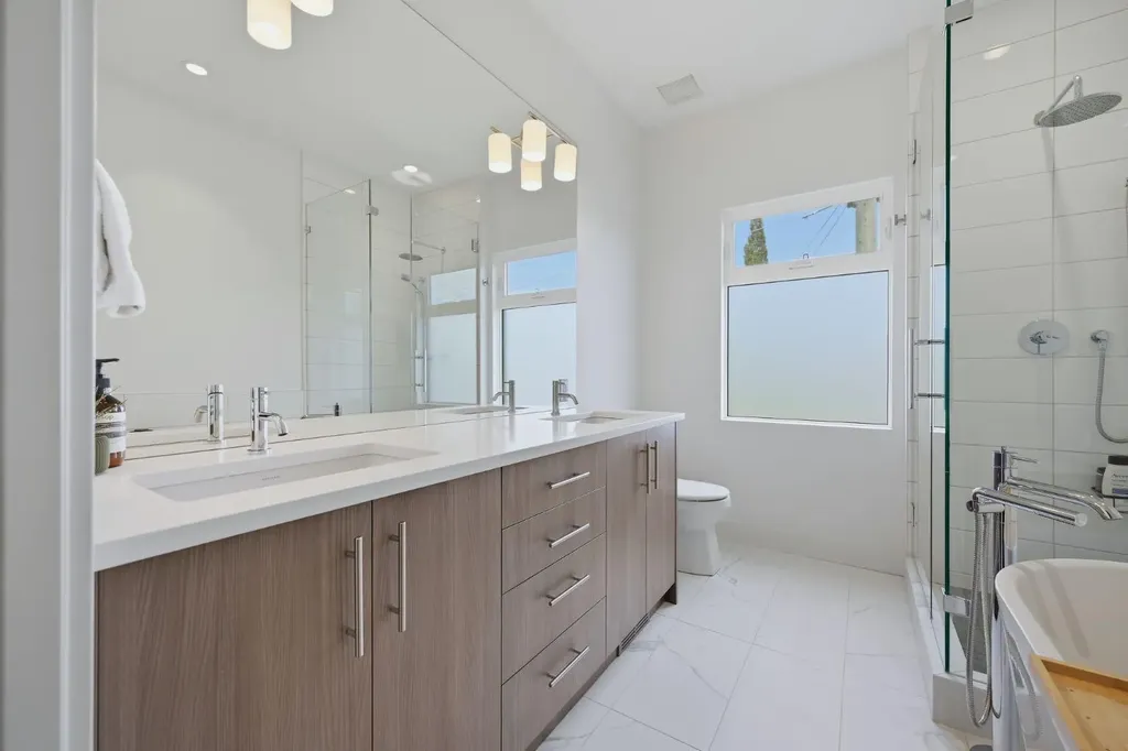 3620 17 Street SW Calgary AB T2T6X5