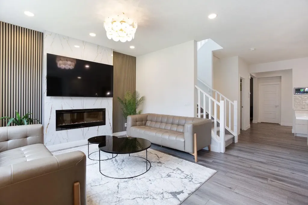 37 Savanna Heath NE Calgary AB T3J2H5