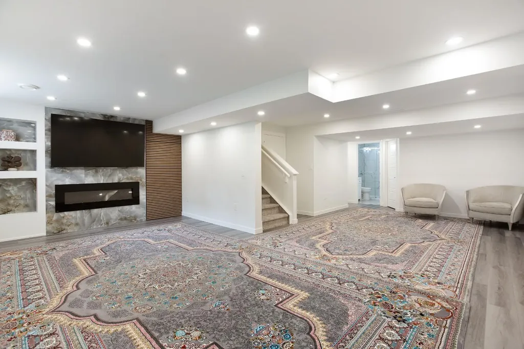 37 Savanna Heath NE Calgary AB T3J2H5