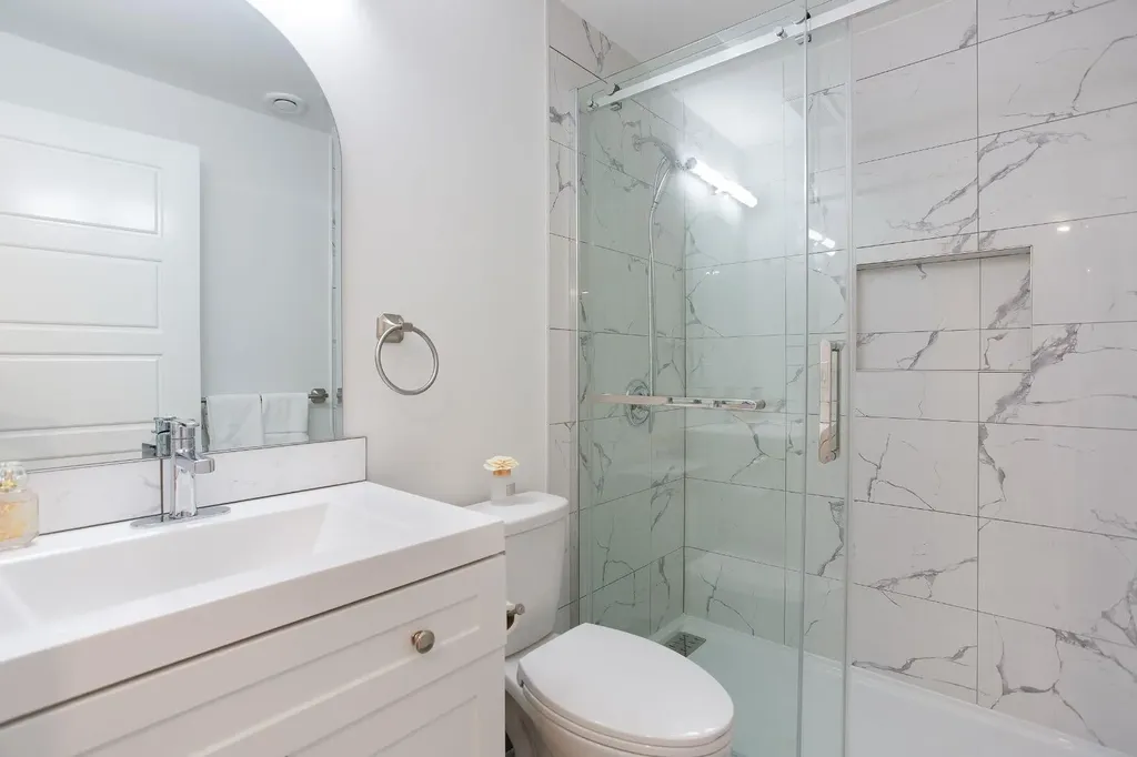37 Savanna Heath NE Calgary AB T3J2H5