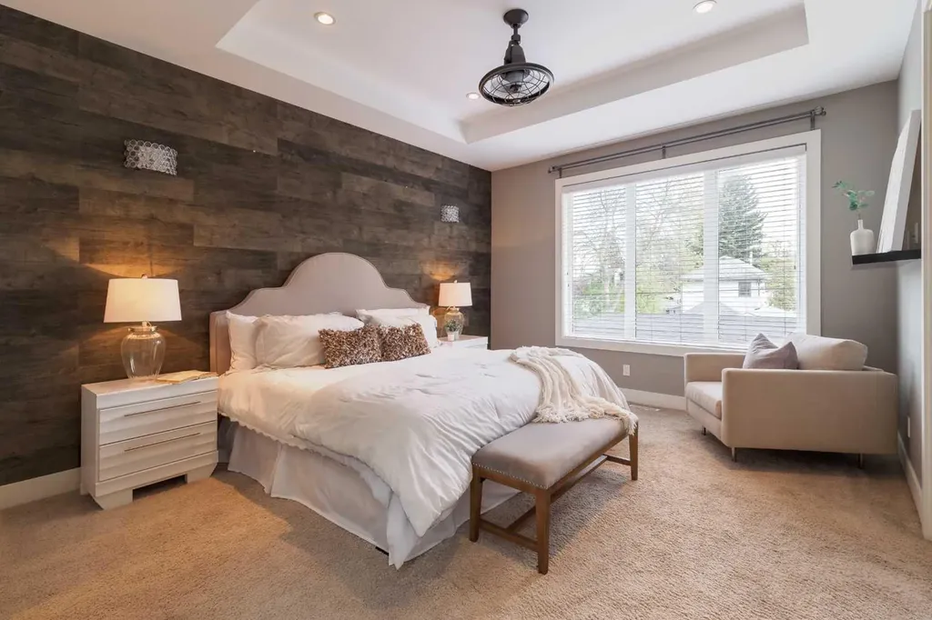 423 23 Avenue NW Calgary AB T2M1S4