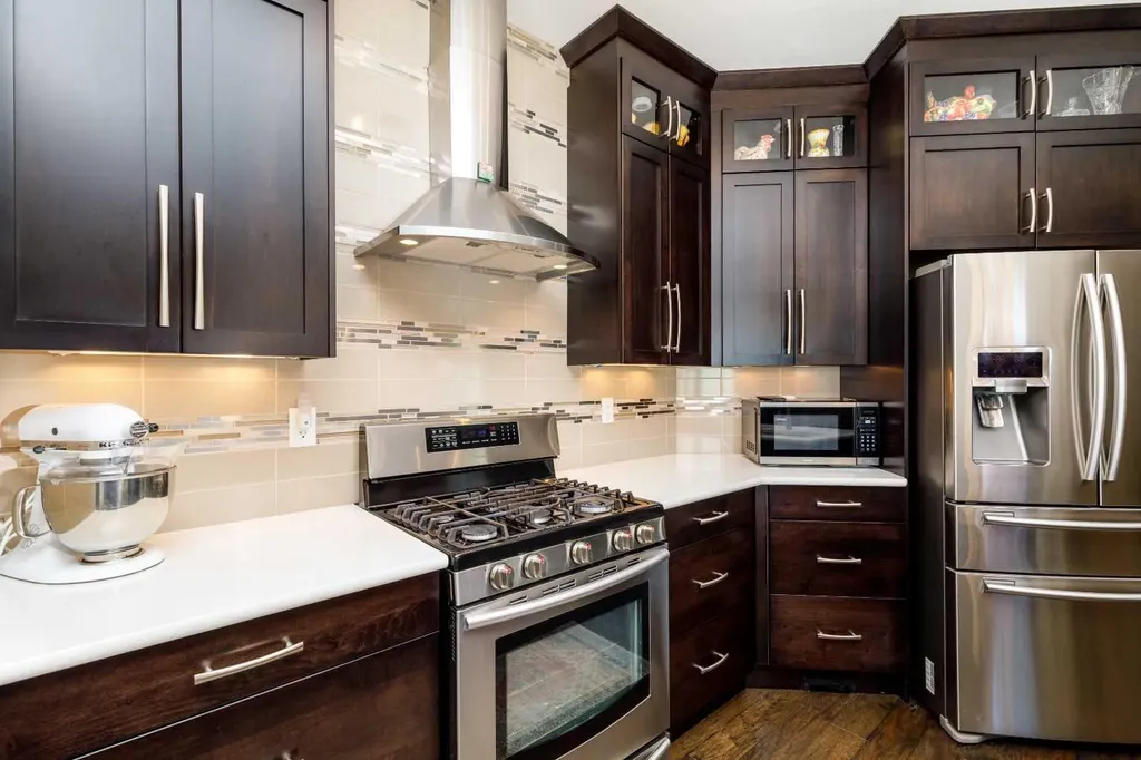 39 Thompson Crescent Red Deer AB T4P 0R9