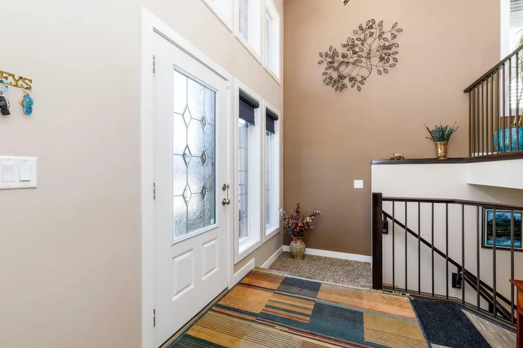 39 Thompson Crescent Red Deer AB T4P 0R9