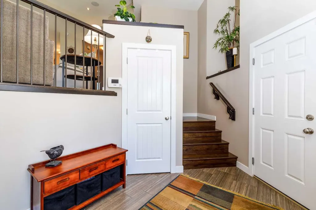 39 Thompson Crescent Red Deer AB T4P 0R9