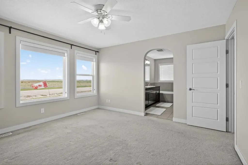 152 Redstone Villas NE Calgary AB T3N 0N1