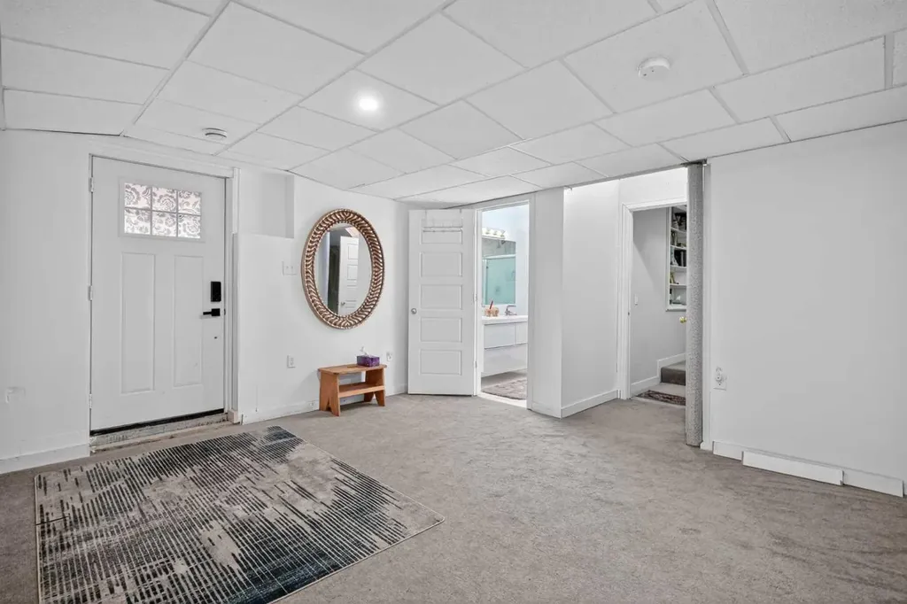 152 Redstone Villas NE Calgary AB T3N 0N1