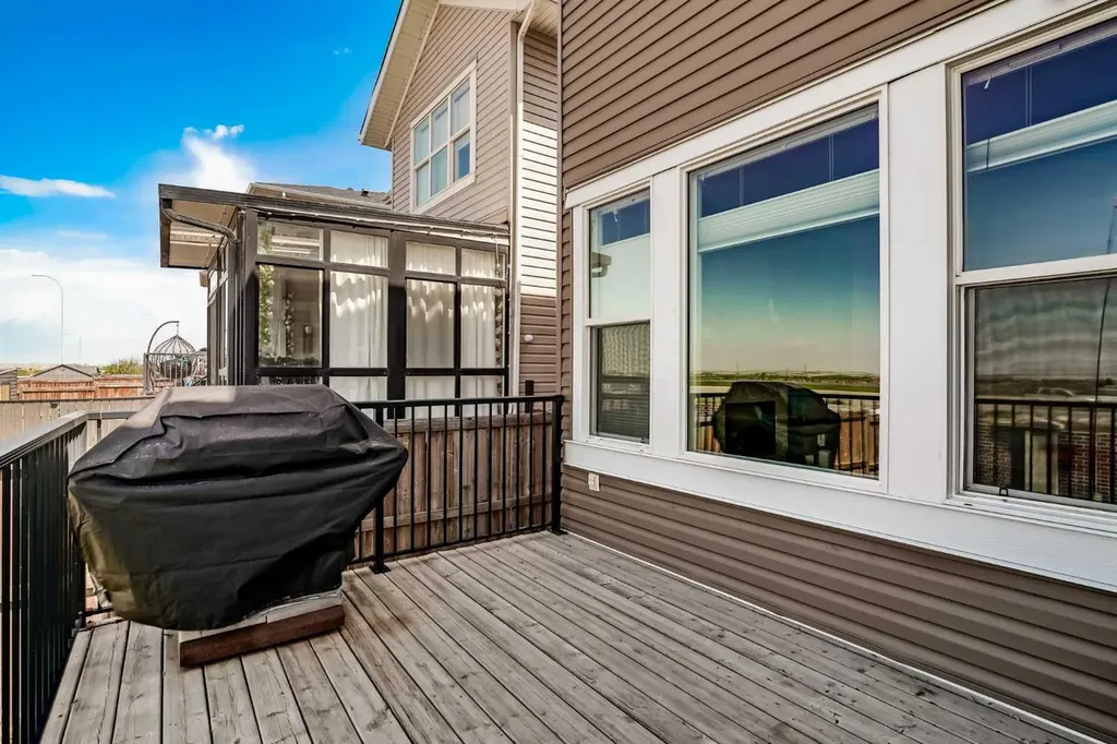152 Redstone Villas NE Calgary AB T3N 0N1