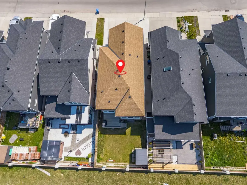 152 Redstone Villas NE Calgary AB T3N 0N1