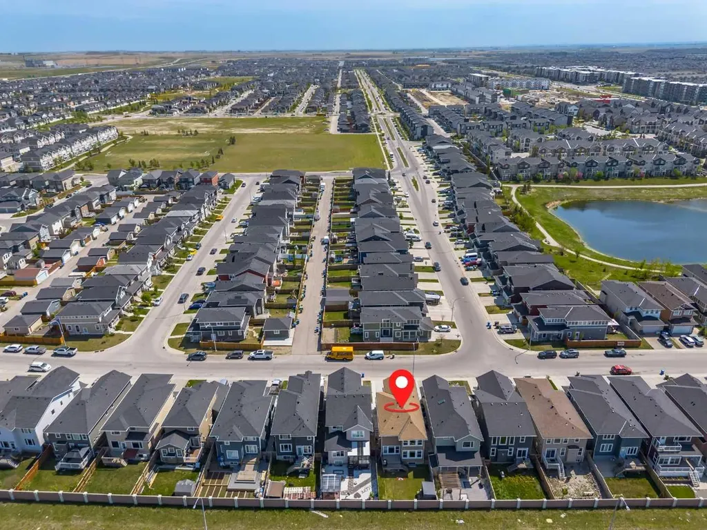 152 Redstone Villas NE Calgary AB T3N 0N1