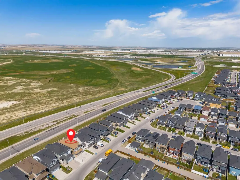 152 Redstone Villas NE Calgary AB T3N 0N1