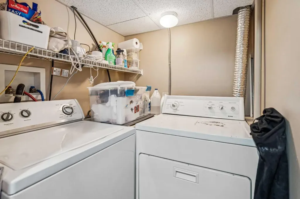 614 21 Avenue NE Calgary AB T2E 1T1