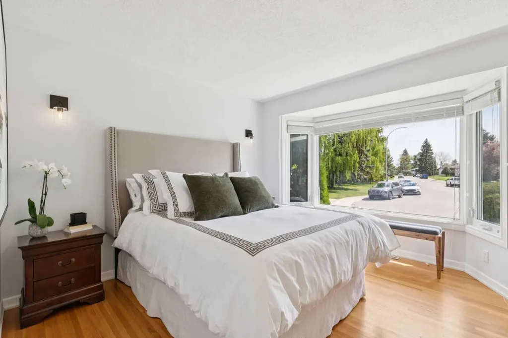 748 Archwood Road SE Calgary AB T2J1C2