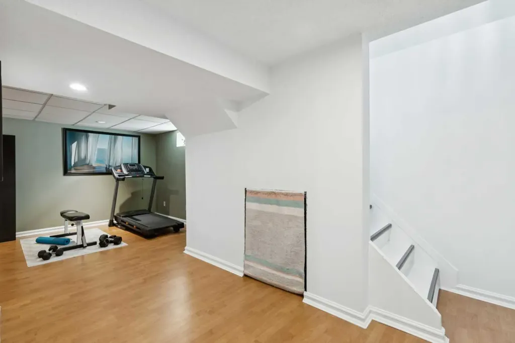 748 Archwood Road SE Calgary AB T2J1C2