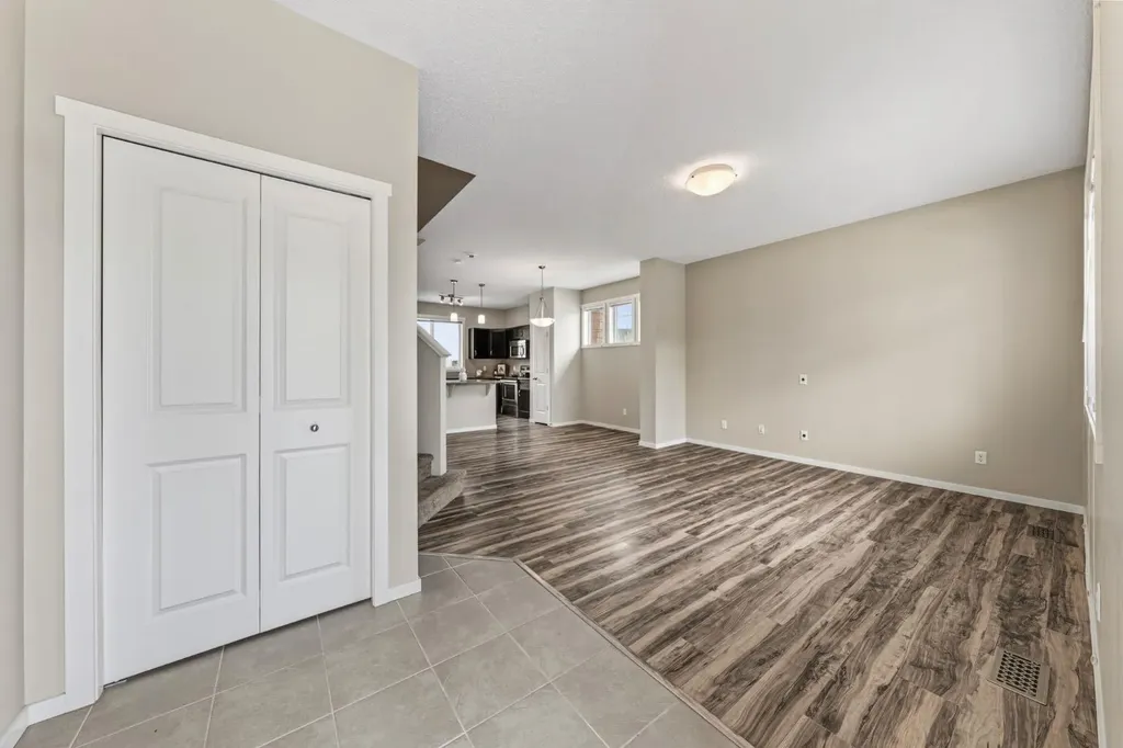 86 Mahogany Drive SE Calgary AB T3M 2K2