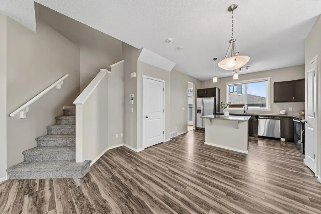 86 Mahogany Drive SE Calgary AB T3M 2K2