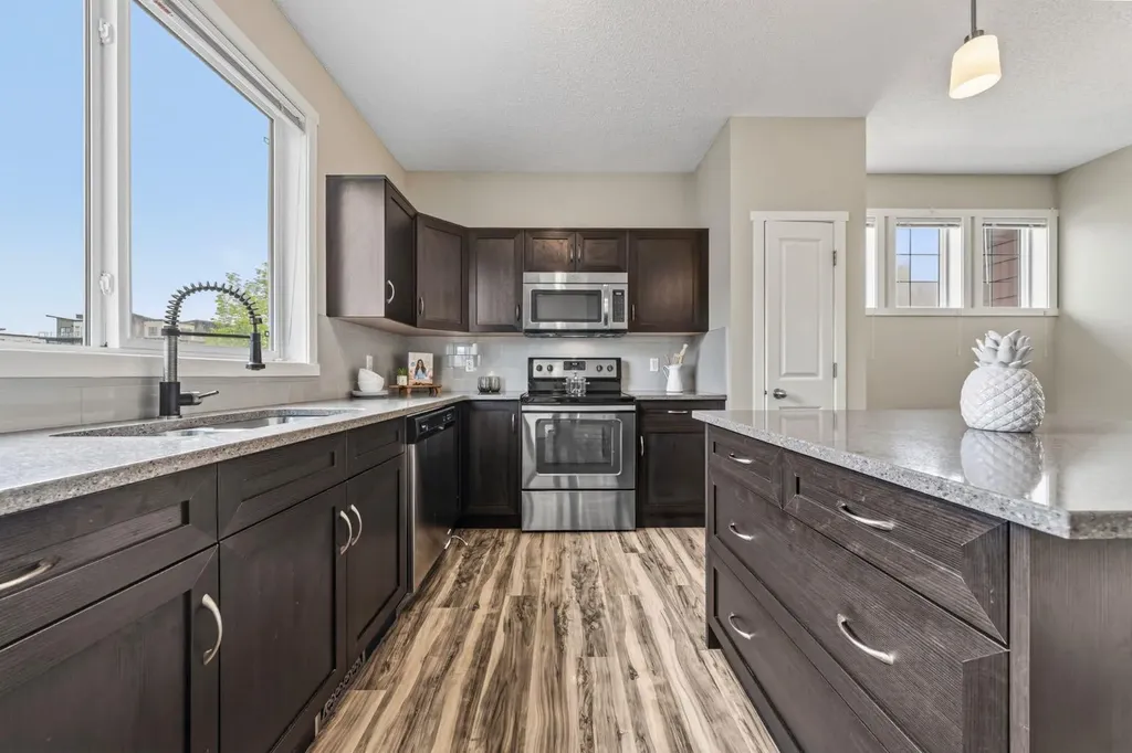 86 Mahogany Drive SE Calgary AB T3M 2K2