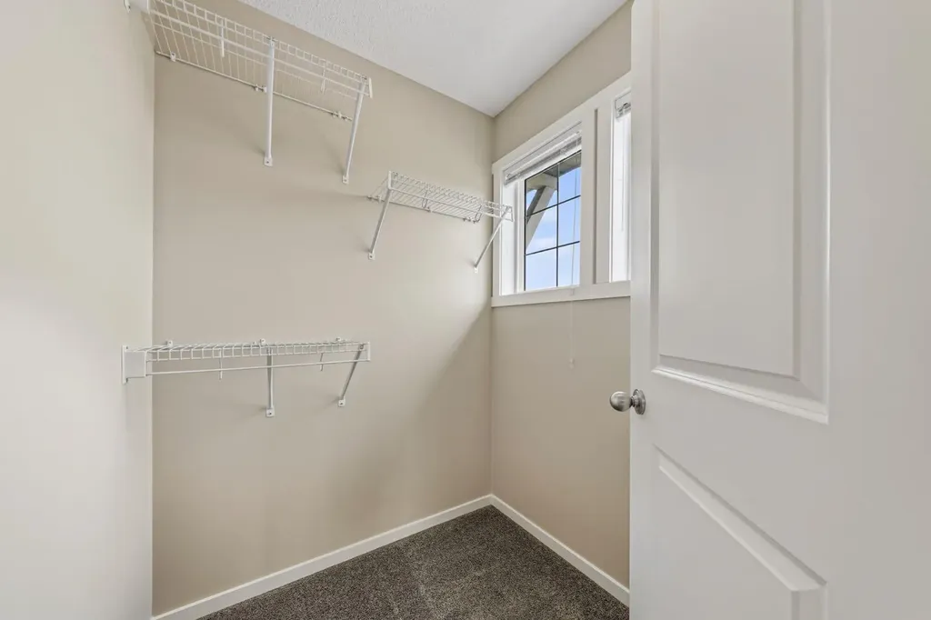 86 Mahogany Drive SE Calgary AB T3M 2K2