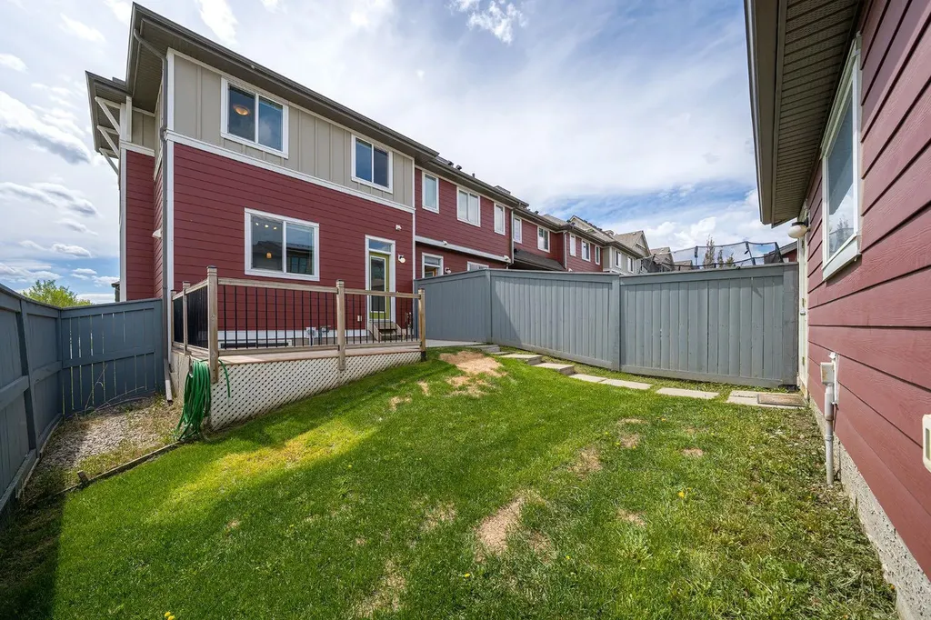 86 Mahogany Drive SE Calgary AB T3M 2K2