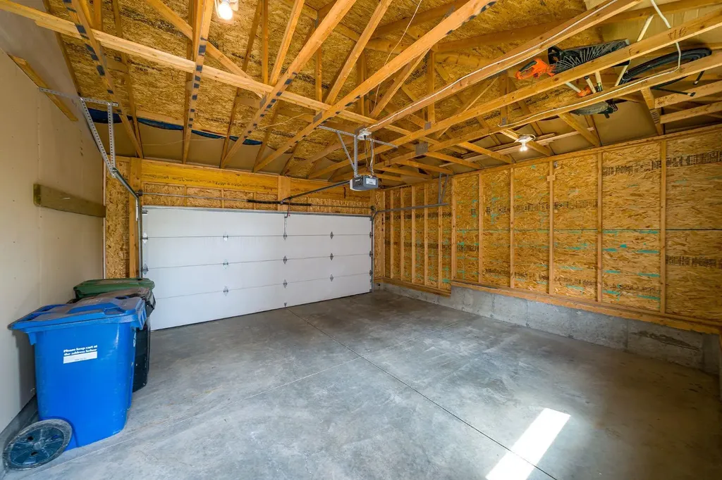 86 Mahogany Drive SE Calgary AB T3M 2K2
