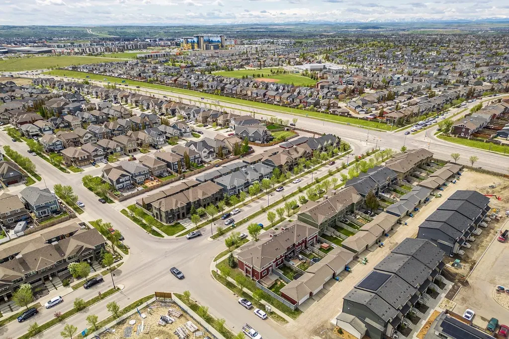 86 Mahogany Drive SE Calgary AB T3M 2K2