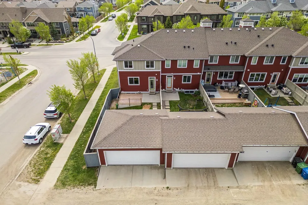 86 Mahogany Drive SE Calgary AB T3M 2K2