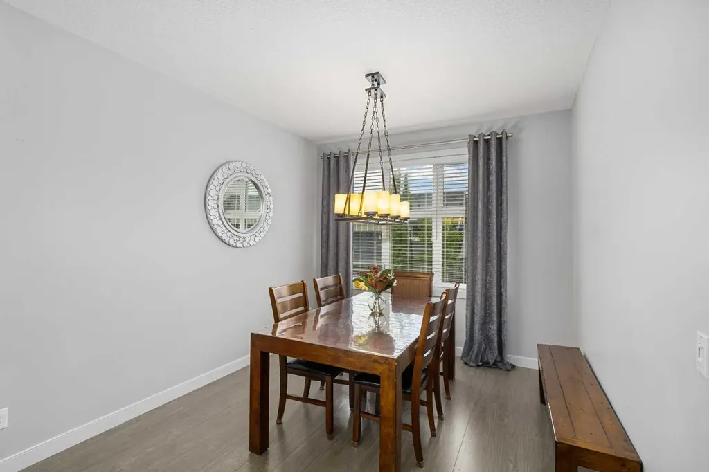 175 Silverado Plains Park SW Calgary AB T2X 1Y8