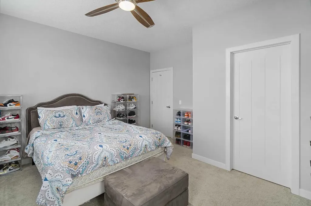 175 Silverado Plains Park SW Calgary AB T2X 1Y8
