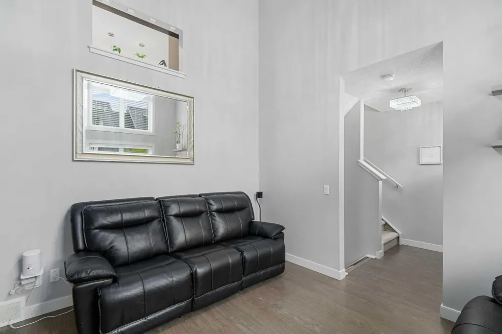 175 Silverado Plains Park SW Calgary AB T2X 1Y8
