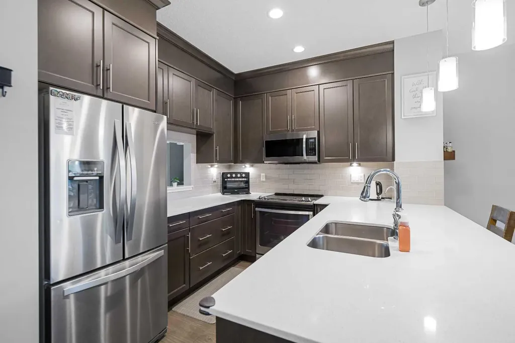 175 Silverado Plains Park SW Calgary AB T2X 1Y8