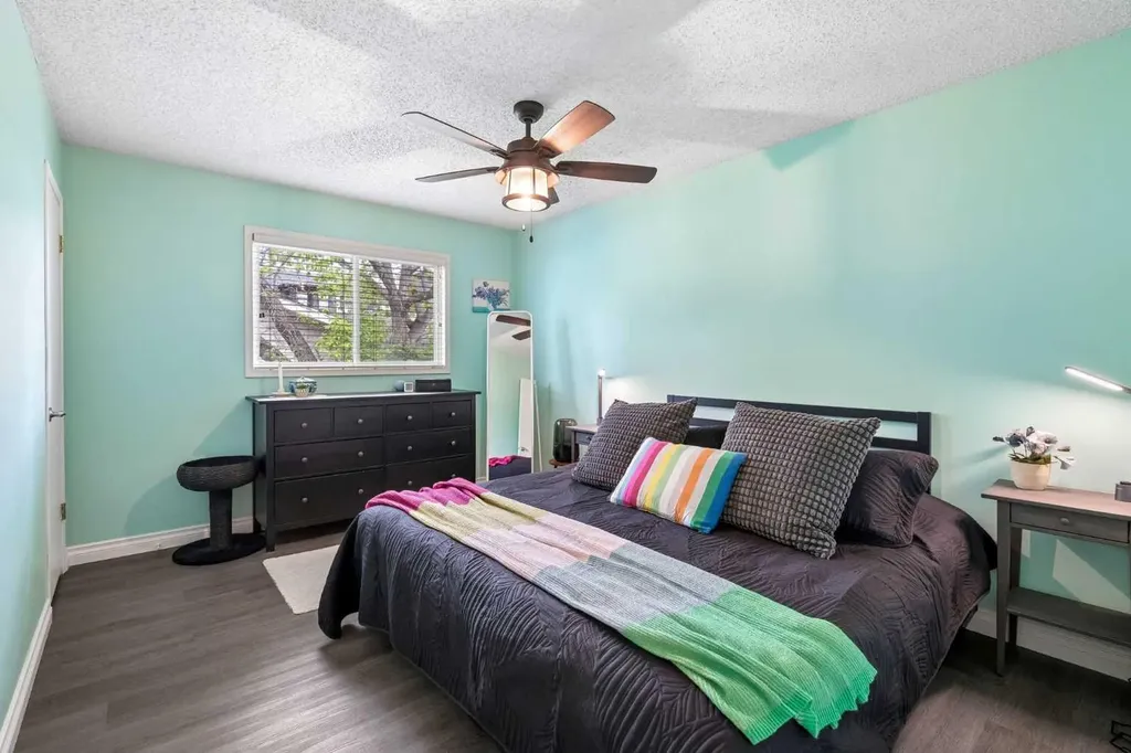 1840 33 Avenue SW Calgary AB T2T1Y9