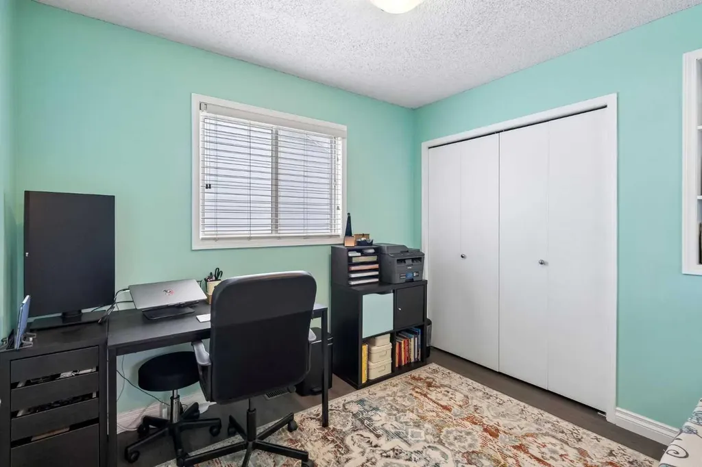 1840 33 Avenue SW Calgary AB T2T1Y9