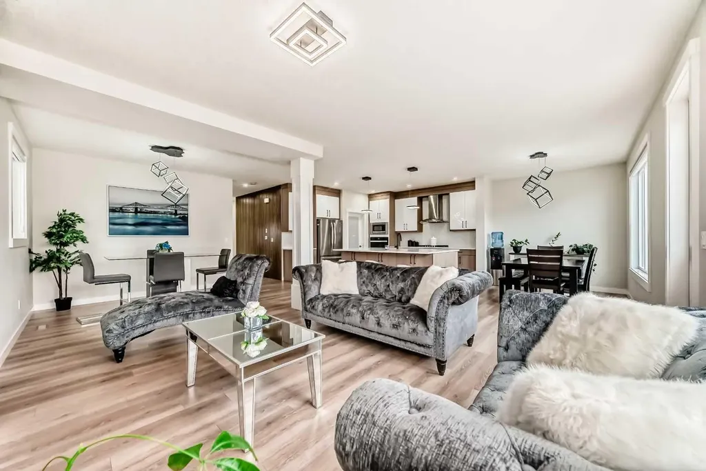 18 North Bridges Gardens Langdon AB T0J 1X3