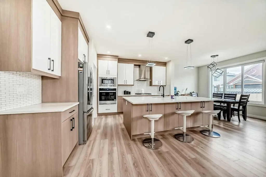 18 North Bridges Gardens Langdon AB T0J 1X3