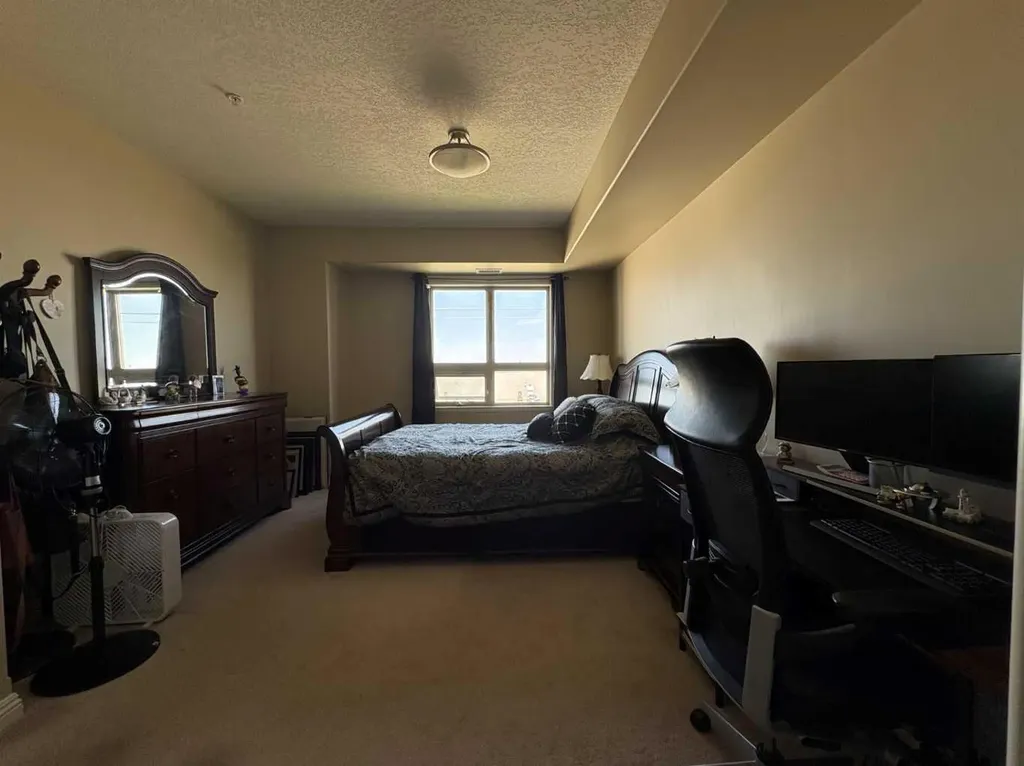 4102 69 Avenue Lloydminster AB T9V 7K5