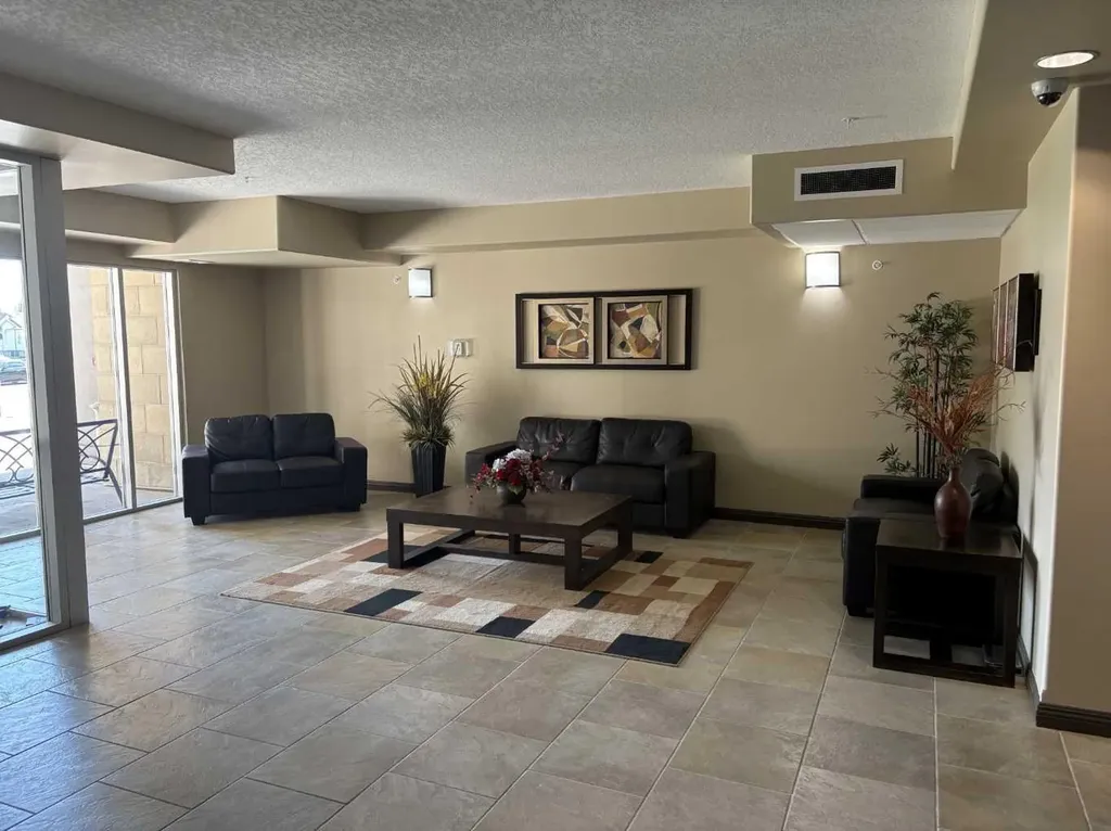 4102 69 Avenue Lloydminster AB T9V 7K5