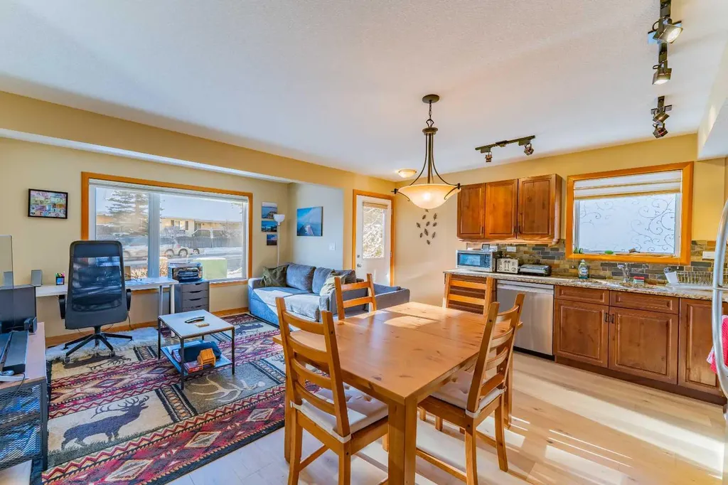 100 Rundle Drive Canmore AB T1W 0B5