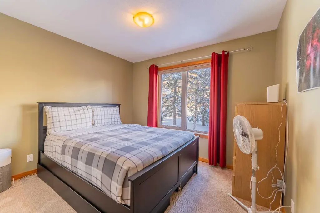 100 Rundle Drive Canmore AB T1W 0B5