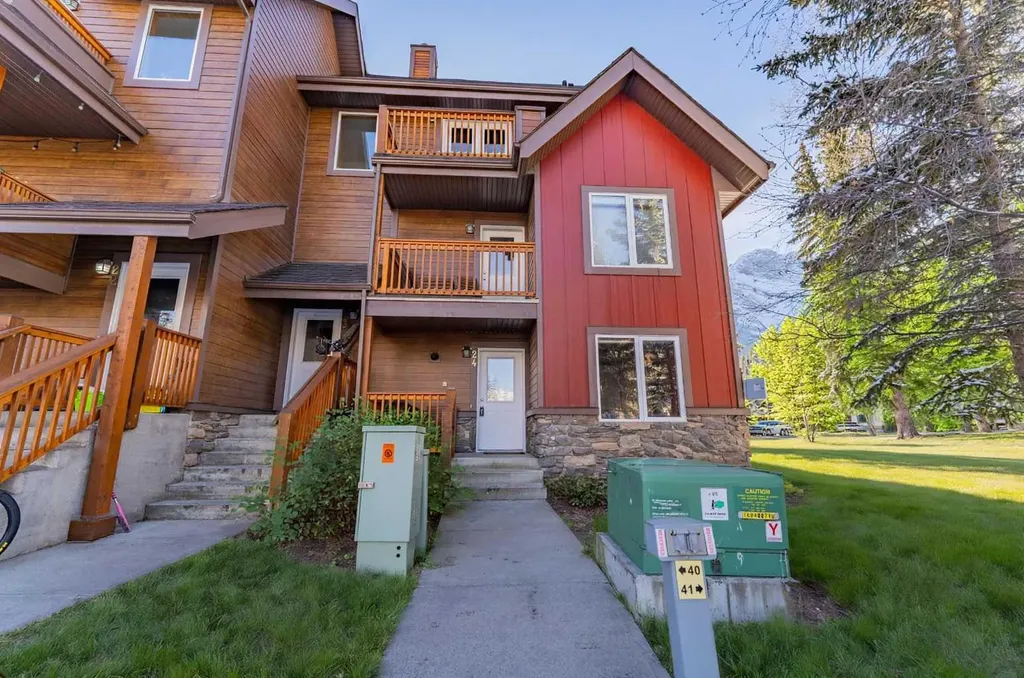 100 Rundle Drive Canmore AB T1W 0B5