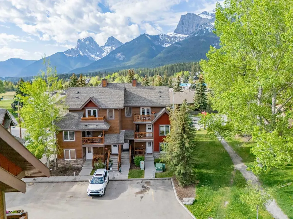100 Rundle Drive Canmore AB T1W 0B5