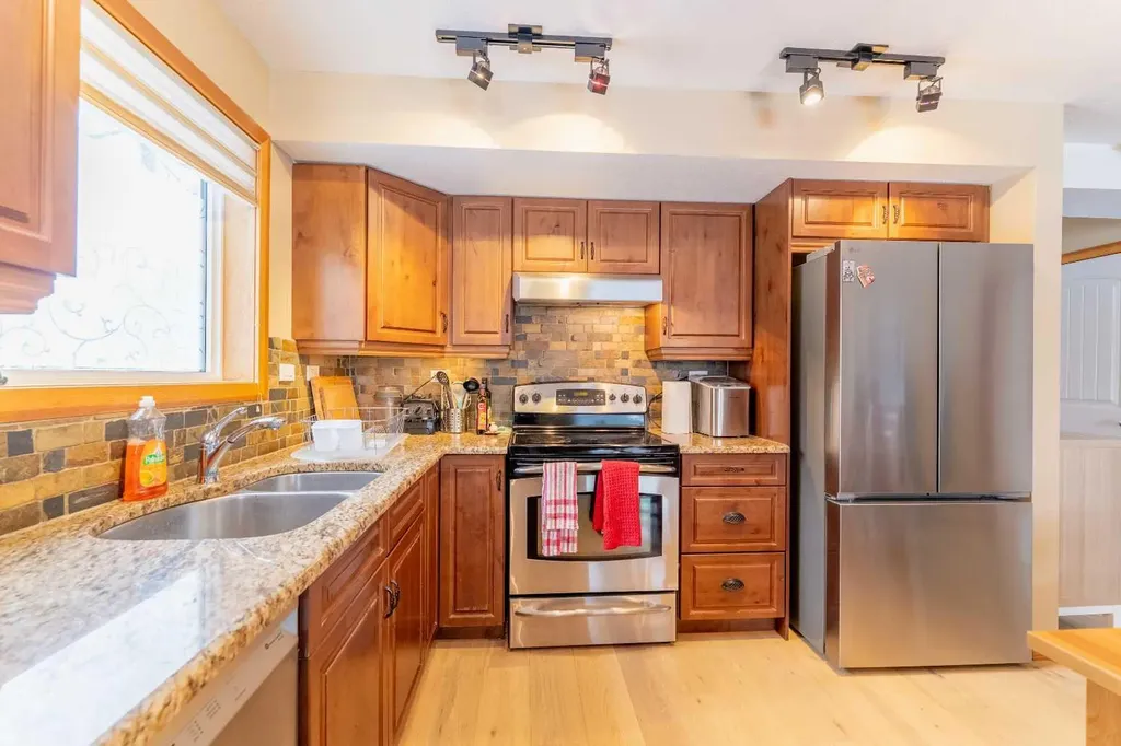 100 Rundle Drive Canmore AB T1W 0B5