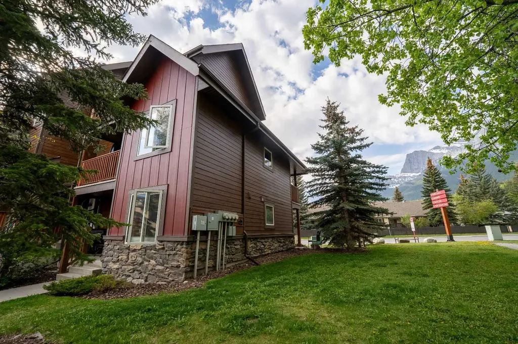 100 Rundle Drive Canmore AB T1W 0B5