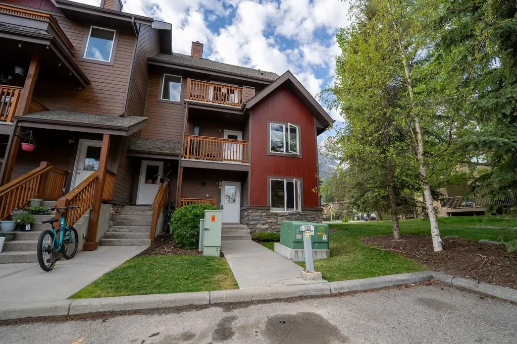 100 Rundle Drive Canmore AB T1W 0B5