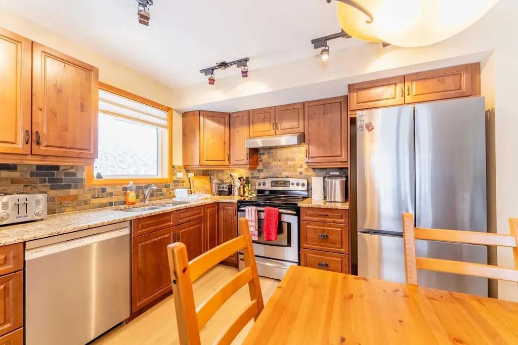 100 Rundle Drive Canmore AB T1W 0B5